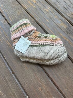 Lemon Kids Slipper Socks - Beige with Pink & Green Stripes